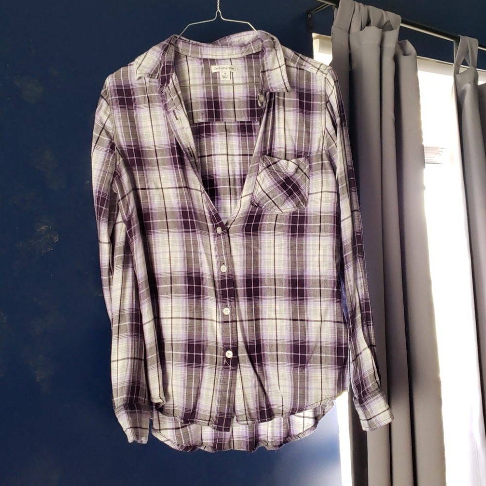 Women's shirt